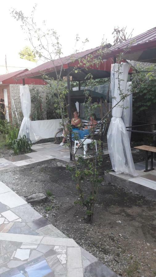 Guest House 293 科布列季 外观 照片